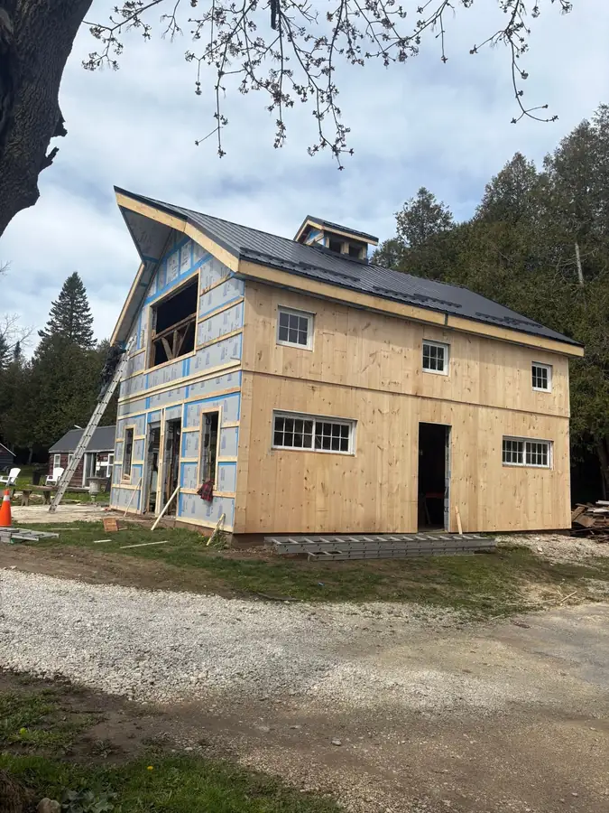 Two storey shop build